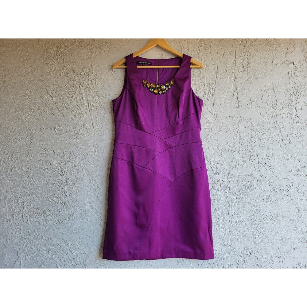 Vintage Satin Purple Knee-length Cocktail Dress/Stones on the round neck Size 12
